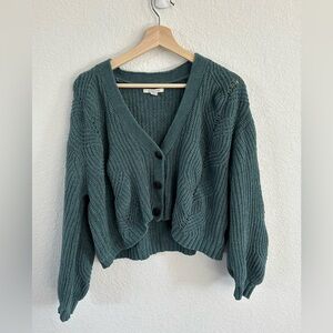 American Eagle Crop Cardigan, size Small
